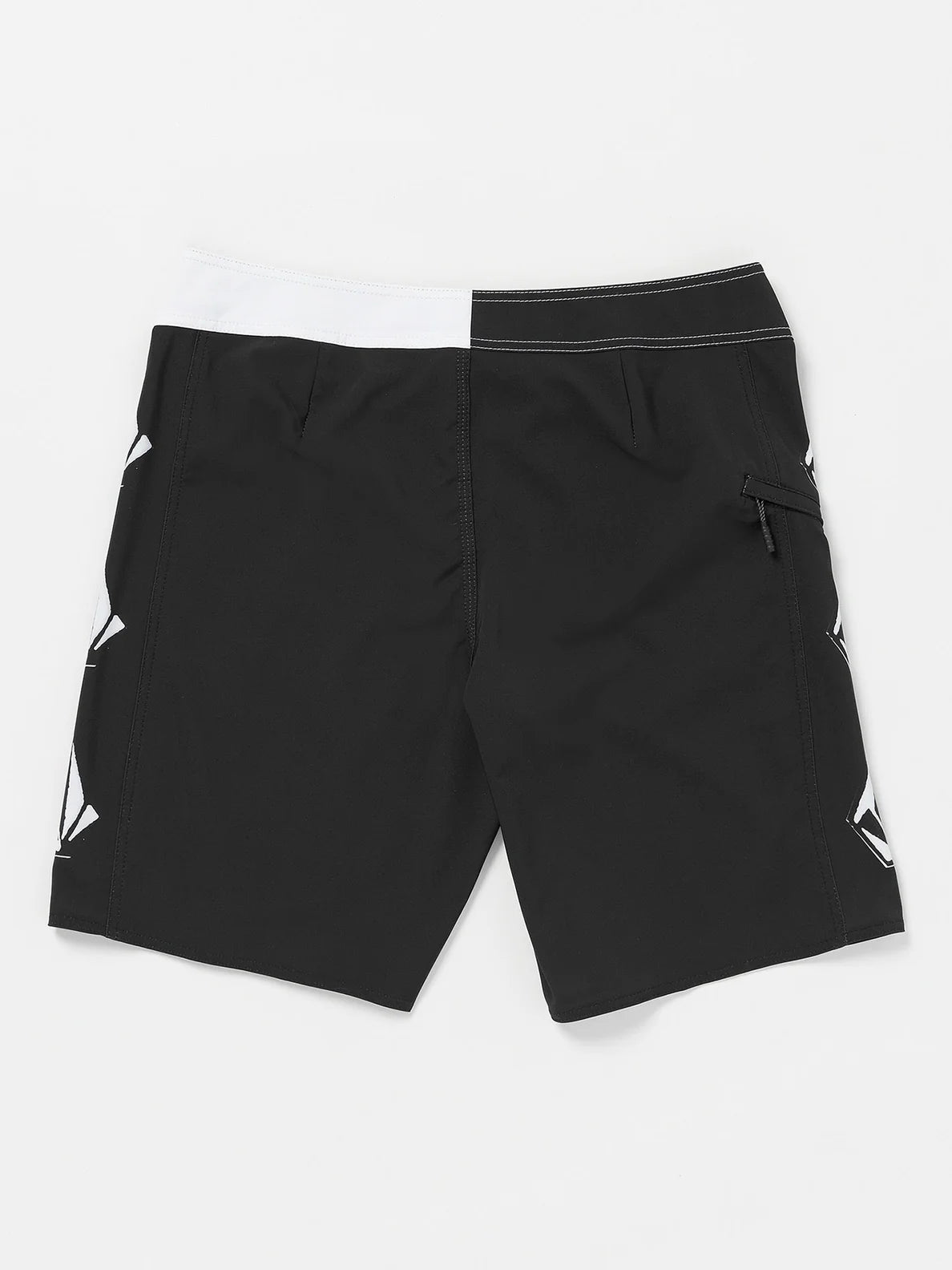 LIDO ICONIC MOD-TECH TRUNKS