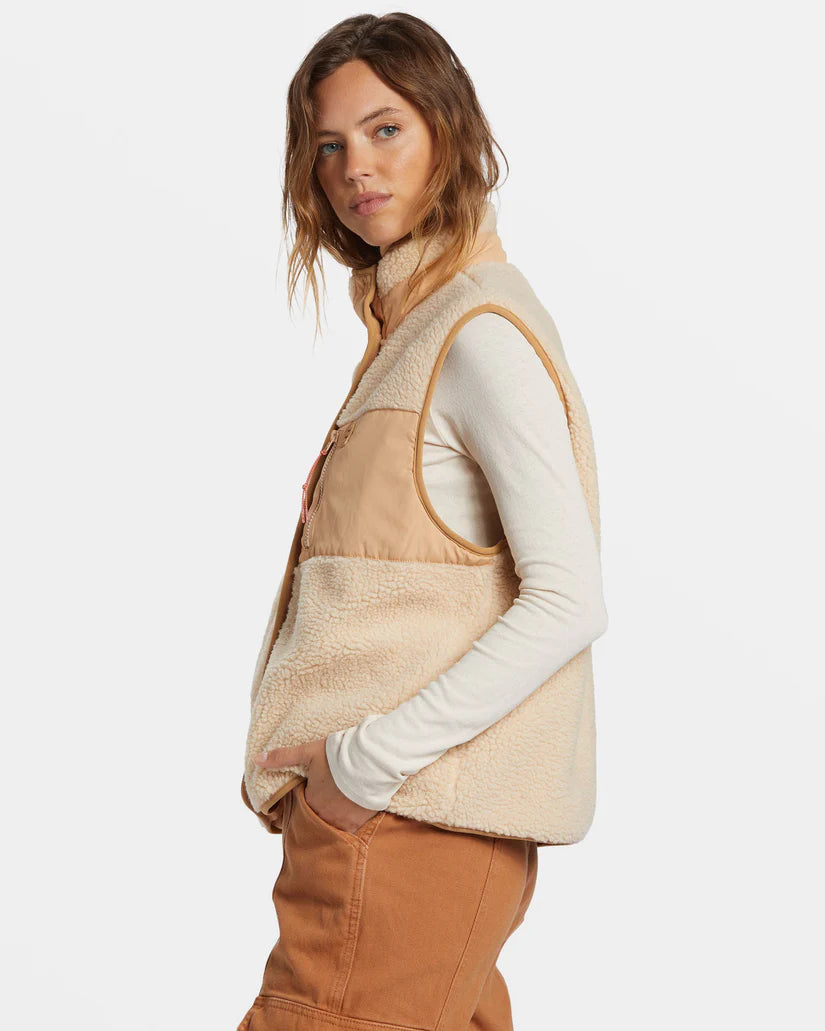 HIKE UP SHERPA VEST